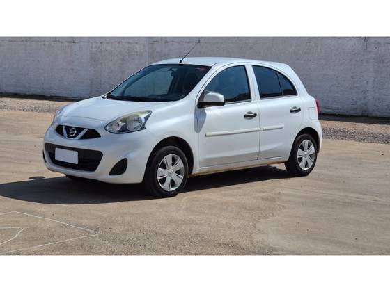 NISSAN MARCH 1.0 SV 12V FLEX 4P MANUAL NISSAN MARCH 1.0 SV 12V FLEX 4P MANUAL